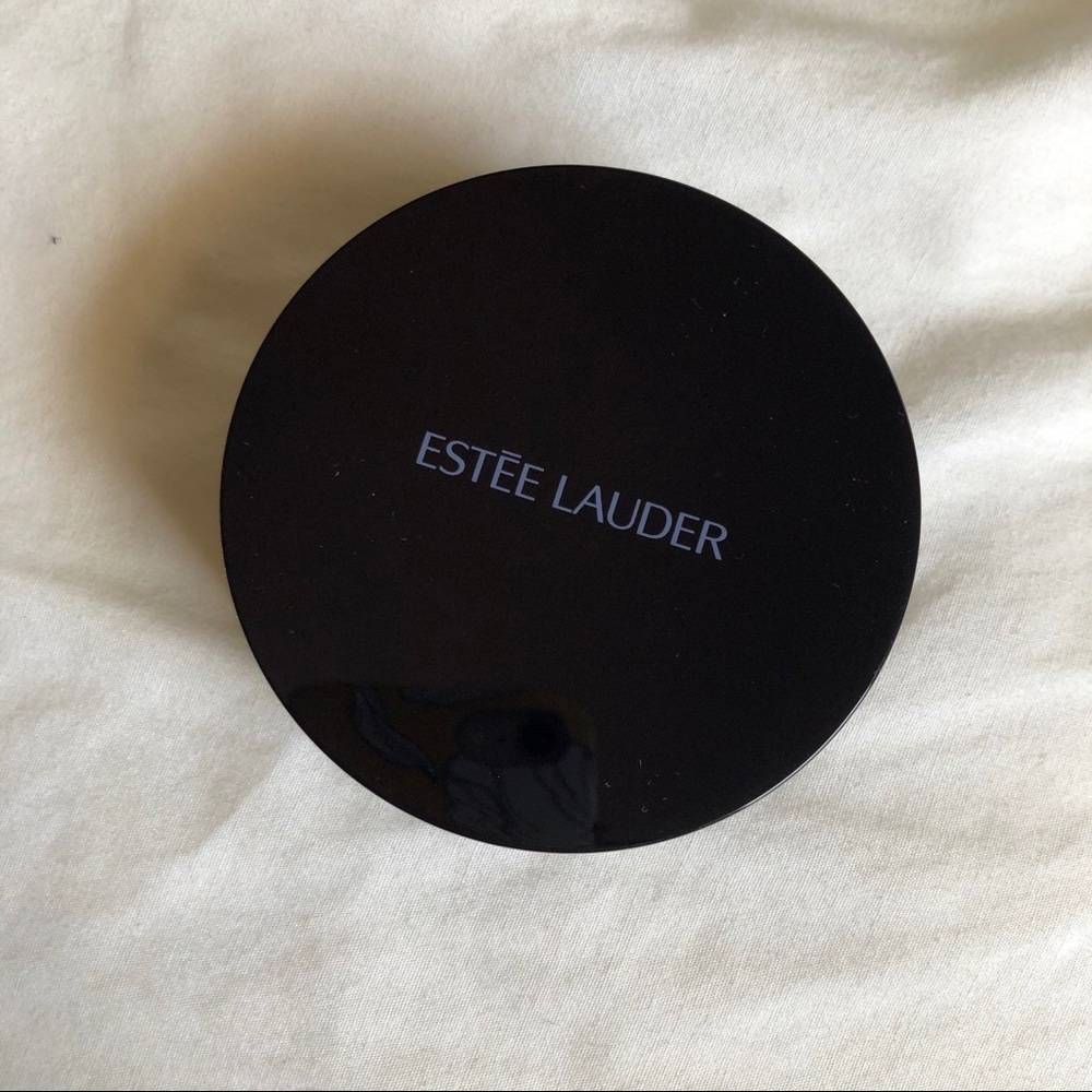 Estée Lauder Liquid Foundation BRAND NEW